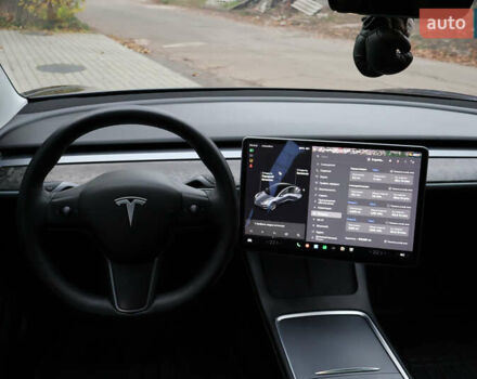 Сірий Тесла Модель 3, об'ємом двигуна 0 л та пробігом 100 тис. км за 20500 $, фото 28 на Automoto.ua