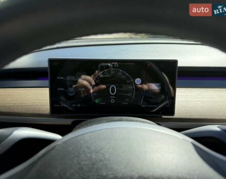 Серый Тесла Модель 3, объемом двигателя 0 л и пробегом 120 тыс. км за 16900 $, фото 18 на Automoto.ua