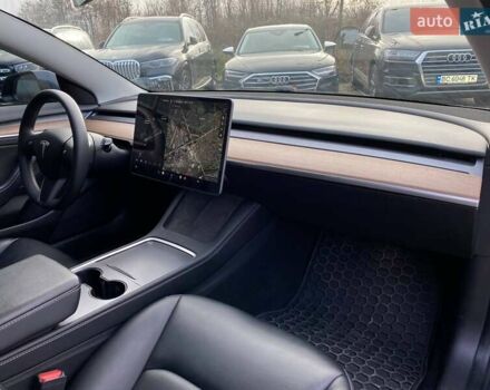 Сірий Тесла Модель 3, об'ємом двигуна 0 л та пробігом 82 тис. км за 22800 $, фото 8 на Automoto.ua