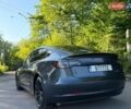 Серый Тесла Модель 3, объемом двигателя 0 л и пробегом 82 тыс. км за 21950 $, фото 10 на Automoto.ua