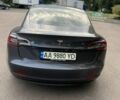 Серый Тесла Модель 3, объемом двигателя 0 л и пробегом 62 тыс. км за 21999 $, фото 3 на Automoto.ua