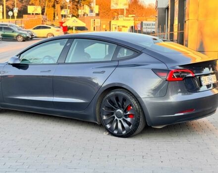 Серый Тесла Модель 3, объемом двигателя 0 л и пробегом 42 тыс. км за 21500 $, фото 12 на Automoto.ua