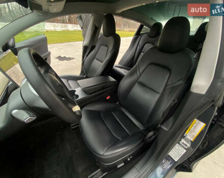 Сірий Тесла Модель 3, об'ємом двигуна 0 л та пробігом 151 тис. км за 14600 $, фото 21 на Automoto.ua