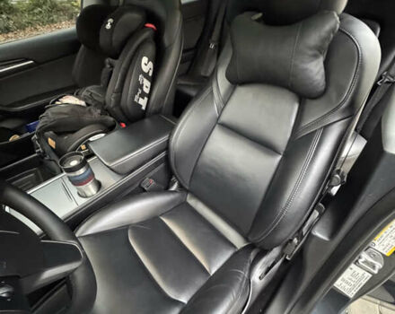 Сірий Тесла Модель 3, об'ємом двигуна 0 л та пробігом 100 тис. км за 20500 $, фото 30 на Automoto.ua