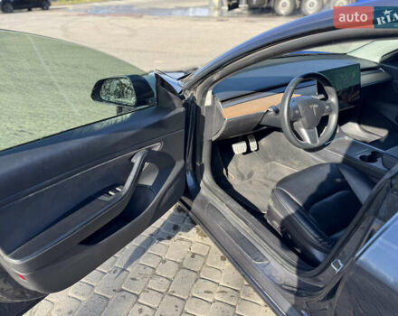Серый Тесла Модель 3, объемом двигателя 0 л и пробегом 190 тыс. км за 20900 $, фото 12 на Automoto.ua