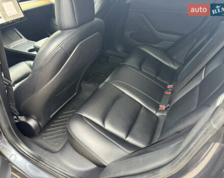 Сірий Тесла Модель 3, об'ємом двигуна 0 л та пробігом 203 тис. км за 17000 $, фото 14 на Automoto.ua