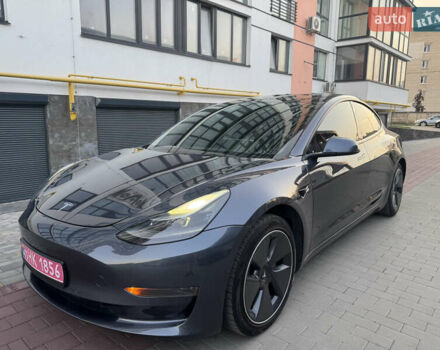 Серый Тесла Модель 3, объемом двигателя 0 л и пробегом 239 тыс. км за 15300 $, фото 8 на Automoto.ua