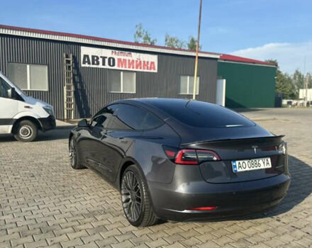 Серый Тесла Модель 3, объемом двигателя 0 л и пробегом 50 тыс. км за 24500 $, фото 2 на Automoto.ua