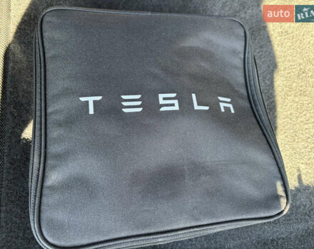 Сірий Тесла Модель 3, об'ємом двигуна 0 л та пробігом 73 тис. км за 34900 $, фото 37 на Automoto.ua