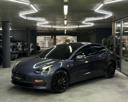 Серый Тесла Модель 3, объемом двигателя 0 л и пробегом 54 тыс. км за 24900 $, фото 4 на Automoto.ua