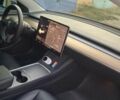 Серый Тесла Модель 3, объемом двигателя 0 л и пробегом 90 тыс. км за 21500 $, фото 2 на Automoto.ua
