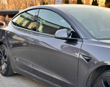 Серый Тесла Модель 3, объемом двигателя 0 л и пробегом 42 тыс. км за 21500 $, фото 4 на Automoto.ua