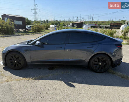 Серый Тесла Модель 3, объемом двигателя 0 л и пробегом 120 тыс. км за 16900 $, фото 8 на Automoto.ua