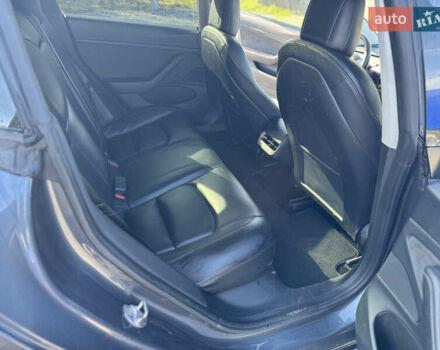 Серый Тесла Модель 3, объемом двигателя 0 л и пробегом 190 тыс. км за 20900 $, фото 17 на Automoto.ua