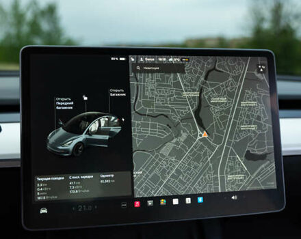 Серый Тесла Модель 3, объемом двигателя 0 л и пробегом 66 тыс. км за 21500 $, фото 21 на Automoto.ua