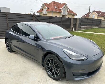 Тесла Модель 3 2021 у Києві на Automoto.ua Сірий Тесла Модель 3, об'ємом двигуна 0 л та пробігом 112 тис. км за 19300 $, фото 3 на Automoto.ua