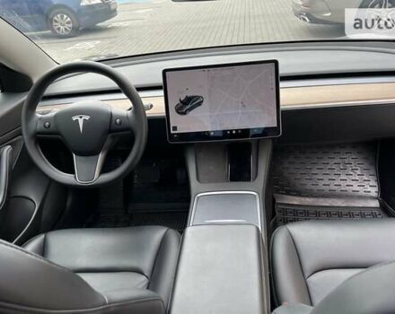 Сірий Тесла Модель 3, об'ємом двигуна 0 л та пробігом 32 тис. км за 19000 $, фото 5 на Automoto.ua