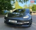 Серый Тесла Модель 3, объемом двигателя 0 л и пробегом 82 тыс. км за 21950 $, фото 1 на Automoto.ua