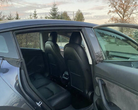 Сірий Тесла Модель 3, об'ємом двигуна 0 л та пробігом 98 тис. км за 19500 $, фото 37 на Automoto.ua