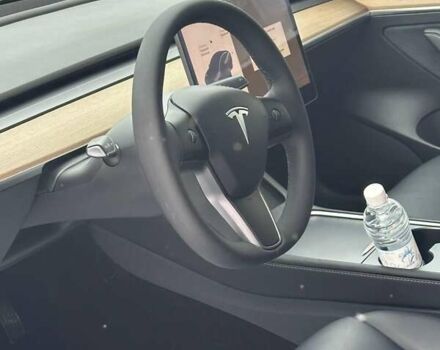 Серый Тесла Модель 3, объемом двигателя 0 л и пробегом 37 тыс. км за 17500 $, фото 9 на Automoto.ua