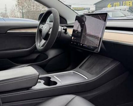 Серый Тесла Модель 3, объемом двигателя 0 л и пробегом 43 тыс. км за 25000 $, фото 9 на Automoto.ua