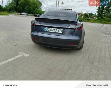Сірий Тесла Модель 3, об'ємом двигуна 0 л та пробігом 44 тис. км за 18500 $, фото 4 на Automoto.ua