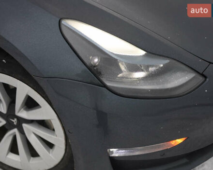 Сірий Тесла Модель 3, об'ємом двигуна 0 л та пробігом 98 тис. км за 23500 $, фото 47 на Automoto.ua