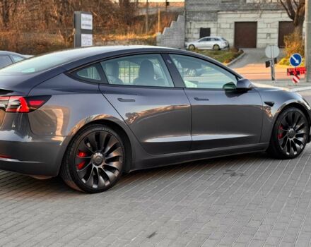 Серый Тесла Модель 3, объемом двигателя 0 л и пробегом 42 тыс. км за 21500 $, фото 20 на Automoto.ua