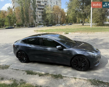 Сірий Тесла Модель 3, об'ємом двигуна 0 л та пробігом 55 тис. км за 20500 $, фото 13 на Automoto.ua