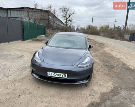 Серый Тесла Модель 3, объемом двигателя 0 л и пробегом 200 тыс. км за 17900 $, фото 13 на Automoto.ua