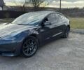 Серый Тесла Модель 3, объемом двигателя 0 л и пробегом 167 тыс. км за 16700 $, фото 2 на Automoto.ua