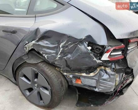 Сірий Тесла Модель 3, об'ємом двигуна 0 л та пробігом 84 тис. км за 16300 $, фото 8 на Automoto.ua