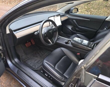 Тесла Модель 3 2021 у Києві на Automoto.ua Сірий Тесла Модель 3, об'ємом двигуна 0 л та пробігом 47 тис. км за 12500 $, фото 11 на Automoto.ua