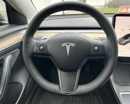 Тесла Модель 3 2021 у Києві на Automoto.ua Сірий Тесла Модель 3, об'ємом двигуна 0 л та пробігом 112 тис. км за 19300 $, фото 10 на Automoto.ua