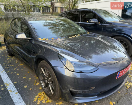 Сірий Тесла Модель 3, об'ємом двигуна 0 л та пробігом 56 тис. км за 28000 $, фото 1 на Automoto.ua