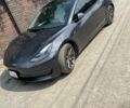 Тесла Модель 3 2021 в Днепре (Днепропетровске) на Automoto.ua Серый Тесла Модель 3, объемом двигателя 0 л и пробегом 25 тыс. км за 21200 $, фото 1 на Automoto.ua