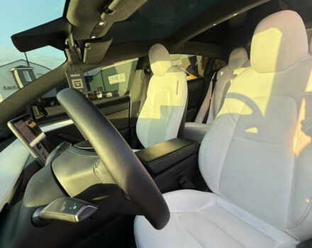 Серый Тесла Модель 3, объемом двигателя 0 л и пробегом 50 тыс. км за 24500 $, фото 15 на Automoto.ua