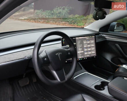 Сірий Тесла Модель 3, об'ємом двигуна 0 л та пробігом 100 тис. км за 20500 $, фото 27 на Automoto.ua