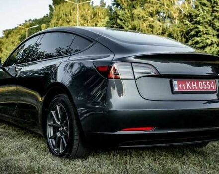 Сірий Тесла Модель 3, об'ємом двигуна 0 л та пробігом 50 тис. км за 13800 $, фото 3 на Automoto.ua