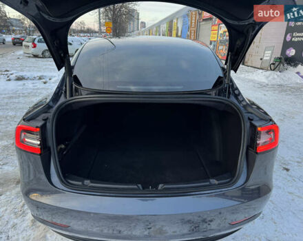 Серый Тесла Модель 3, объемом двигателя 0 л и пробегом 59 тыс. км за 23500 $, фото 12 на Automoto.ua