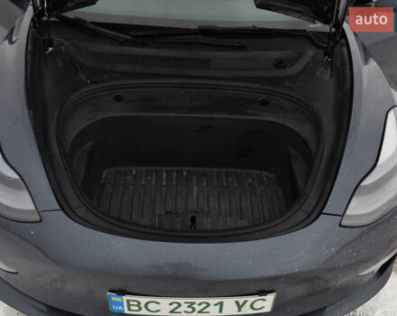 Сірий Тесла Модель 3, об'ємом двигуна 0 л та пробігом 98 тис. км за 23500 $, фото 101 на Automoto.ua