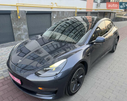 Серый Тесла Модель 3, объемом двигателя 0 л и пробегом 239 тыс. км за 15300 $, фото 7 на Automoto.ua