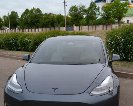 Серый Тесла Модель 3, объемом двигателя 0 л и пробегом 66 тыс. км за 21500 $, фото 2 на Automoto.ua