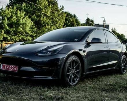 Сірий Тесла Модель 3, об'ємом двигуна 0 л та пробігом 50 тис. км за 13800 $, фото 2 на Automoto.ua