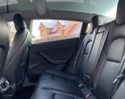 Сірий Тесла Модель 3, об'ємом двигуна 0 л та пробігом 98 тис. км за 19500 $, фото 33 на Automoto.ua