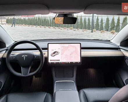Сірий Тесла Модель 3, об'ємом двигуна 0 л та пробігом 79 тис. км за 19400 $, фото 25 на Automoto.ua