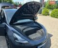 Серый Тесла Модель 3, объемом двигателя 0 л и пробегом 49 тыс. км за 18300 $, фото 47 на Automoto.ua