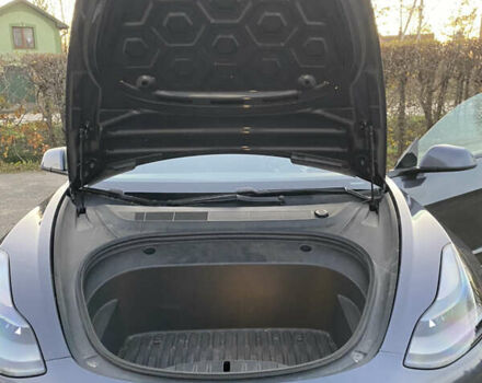 Сірий Тесла Модель 3, об'ємом двигуна 0 л та пробігом 98 тис. км за 19500 $, фото 59 на Automoto.ua