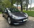 Серый Тесла Модель 3, объемом двигателя 0 л и пробегом 33 тыс. км за 13900 $, фото 1 на Automoto.ua