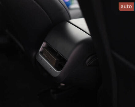 Сірий Тесла Модель 3, об'ємом двигуна 0 л та пробігом 98 тис. км за 23500 $, фото 49 на Automoto.ua